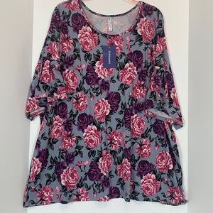 NWT Piphany floral gray and pink elbow bell sleeve top size 2X